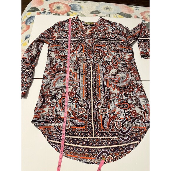 Gianni Bini Women’s Tunic Top Blouse Paisley Size M Long Sleeve V Neck - Picture 3 of 15